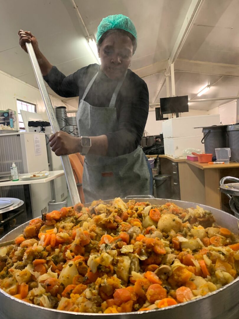 HewLin Compassion – A Pot of Vegetables, Cooking Care for the Community